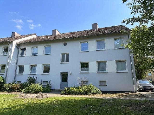 Attraktive 2,5 Zimmer Wohnung im Hochparterre in Wedel – Wentzel Dr