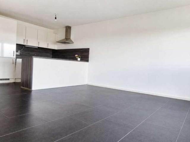 Attraktive 2,5 Zimmer Wohnung mit Balkon und Einbauküche
