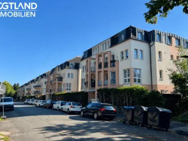 Attraktive 2 Raum Wohnung mit Einbauküche und großer Terrasse in ruhiger Wohnlage zu vermieten