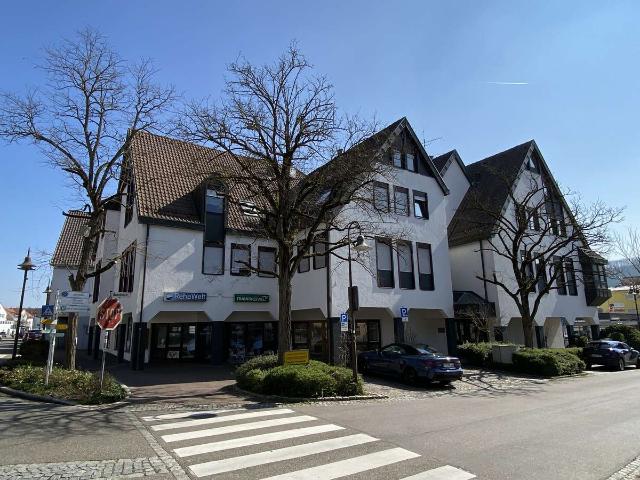 Attraktive 2 Zimmer Maisonettewohnung mit EBK, Galerie, 2 Bädern u. Tiefgarage in Remshalden