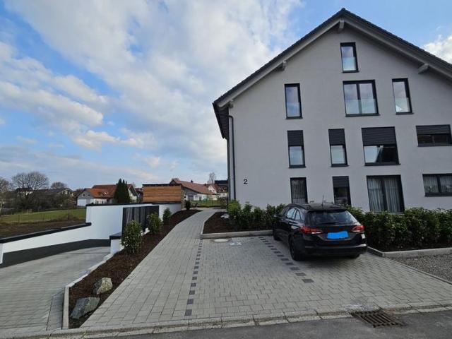 Attraktive 2 Zimmer Neubauwohnung mit großem Balkon