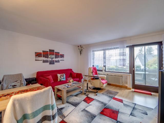 Attraktive 2 Zimmer Eigentumswohnung mit Balkon und eigener Garage