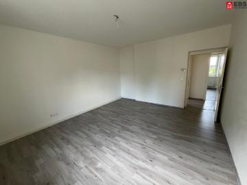 Etagenwohnung zum Verkauf in 4300