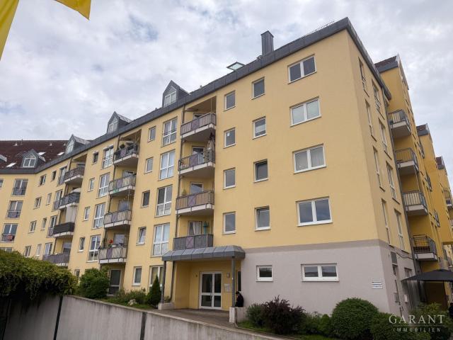 Attraktive 2 Zimmer Wohnung in Fürth: Erstklassige Lage, gepflegt & bezugsfrei zum Jahresende!