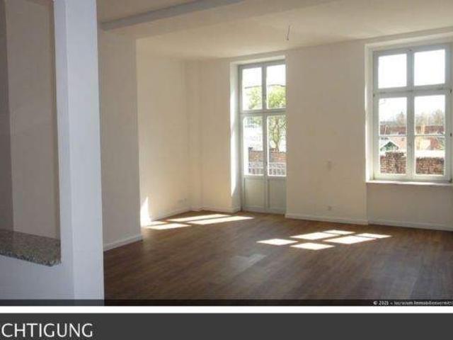 Attraktive 2 Zimmer Wohnung mit offener KÃ¼che und Balkon am Wurzener Dom!