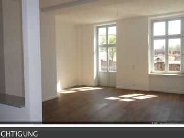 Attraktive 2 Zimmer Wohnung mit offener Küche und Balkon am Wurzener Dom!