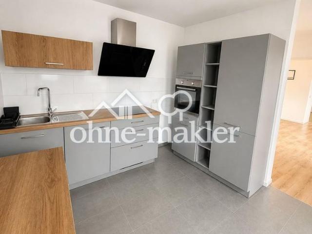 Attraktive 2 Zimmer Wohnung mit Balkon und moderner Einbauküche