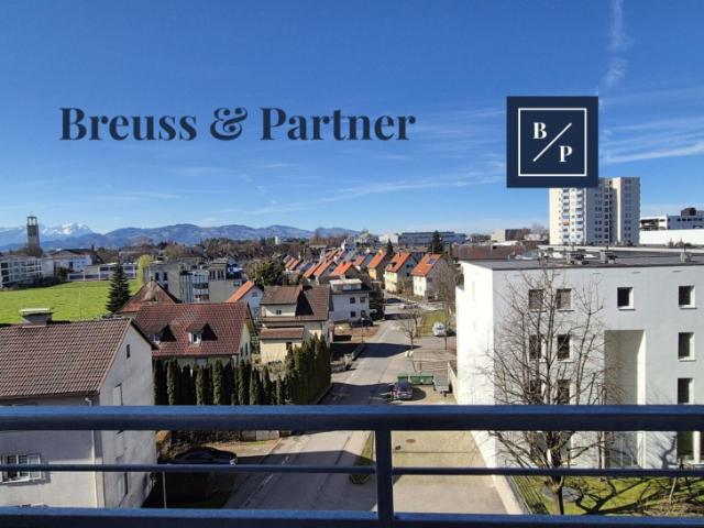 Attraktive 2 Zimmer Wohnung mit Balkon in zentraler Lage von Bregenz. Sensationelles Preis Leistungs Verhältnis
