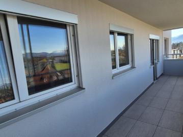Attraktive 2 Zimmer Wohnung mit Balkon in zentraler Lage von Bregenz. Sensationelles Preis Leistungs Verhältnis
