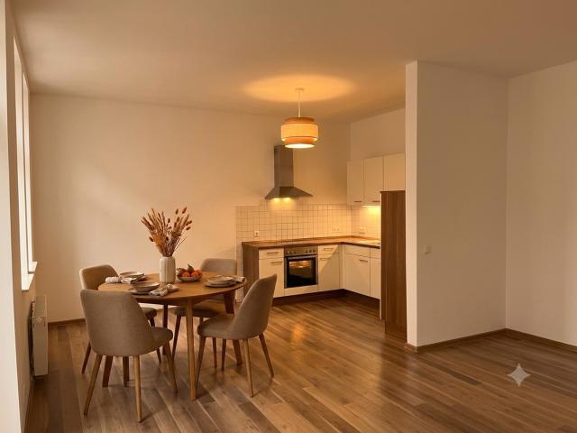 Attraktive 2 Zimmer Wohnung mit Balkon in zentraler Lage von Schwerin