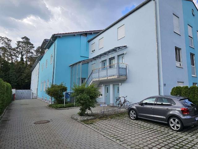Attraktive 2 Zimmer Wohnung mit Balkon in zentrumsnaher Lage