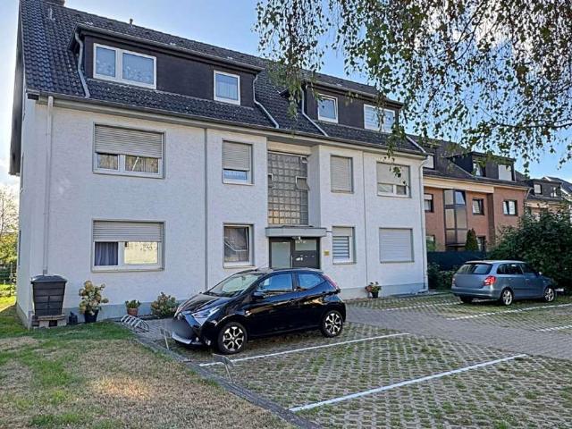 Attraktive 2 Zimmer Wohnung mit Balkon in begehrter Wohnlage