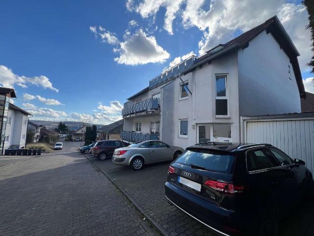 Attraktive 2 Zimmer Wohnung mit großem Balkon in Völklingen