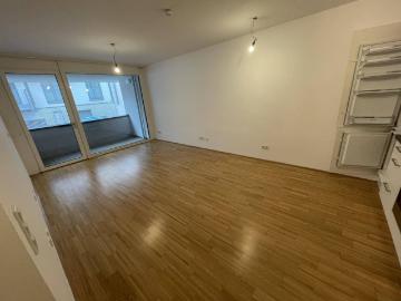 Attraktive 2 Zimmer Wohnung mit Loggia Blick ins Grüne | 12. Bezirks T13