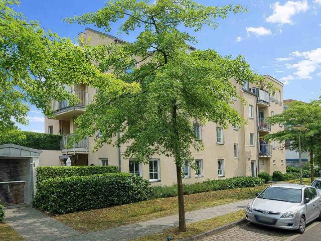 Attraktive 2 Zimmer Wohnung mit Loggia in ruhiger Lage von Potsdam Kirchsteigfeld