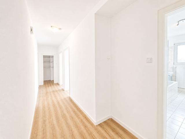 Attraktive 2 Zimmer Wohnung mit sonnigem Balkon