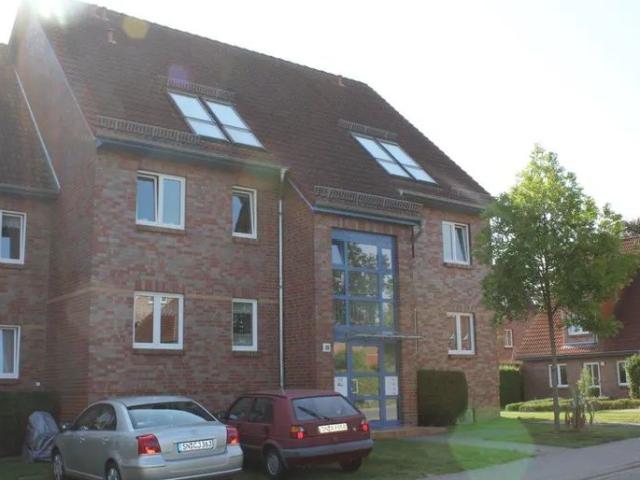 Attraktive 2 Zimmer Wohnung mit Terrasse und Stellplatz in ruhiger Lage!