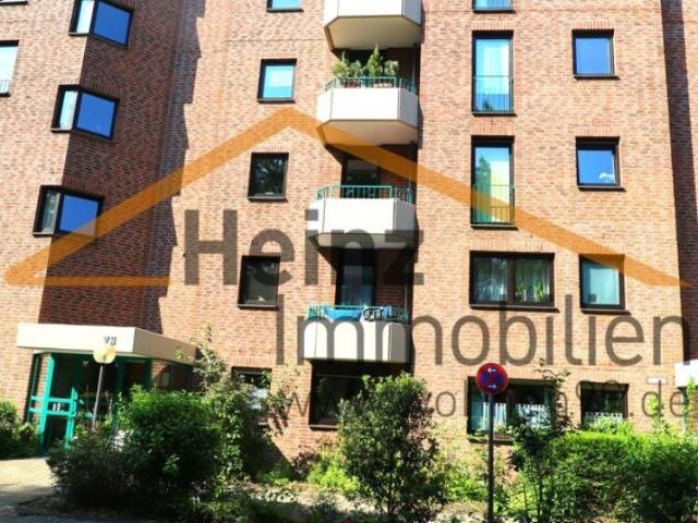 Attraktive 2 Zimmer Wohnung mit zwei Balkonen und neuwertigem Bad in Frankenforst!