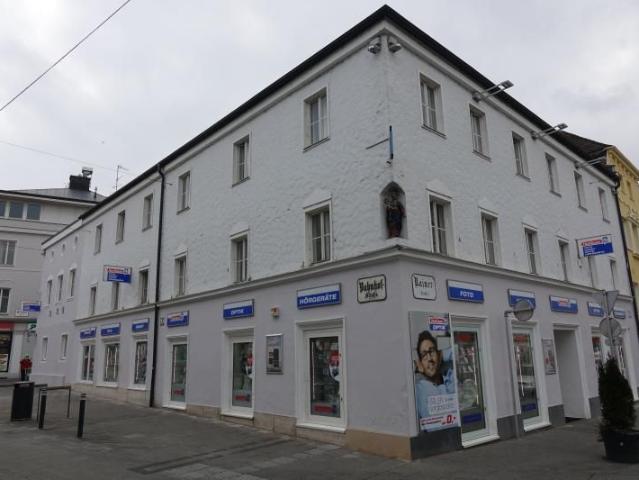 Attraktive 2 Zimmerwohnung inkl. Küche und Abstellraum im Zentrum Top 4