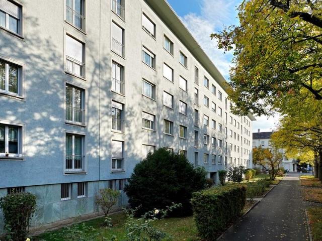 Attraktive 3.0 Zimmer Wohnung mit Balkon und Lift – Siedlung Horburg