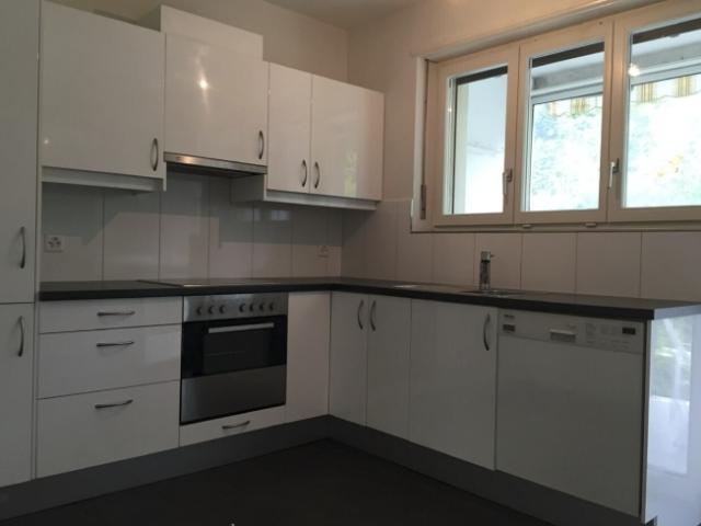 Attraktive 3.5 Zimmerwohnung mit Balkon an ruhiger Lage