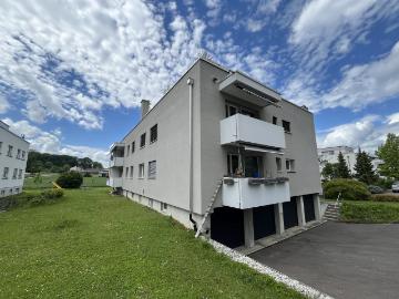 ATTRAKTIVE 3.5 ZIMMERWOHNUNG AN RUHIGER LAGE IN REINACH