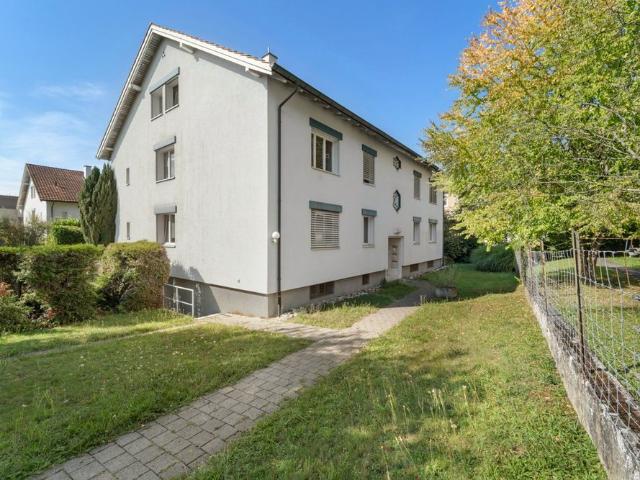 Attraktive 3.5 Zimmerwohnung im Herzen von Bottmingen