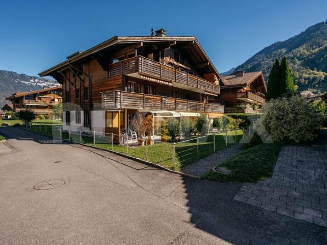 Attraktive 3.5 Zimmer Parterrewohnung mit Gartenterrasse in Wilderswil