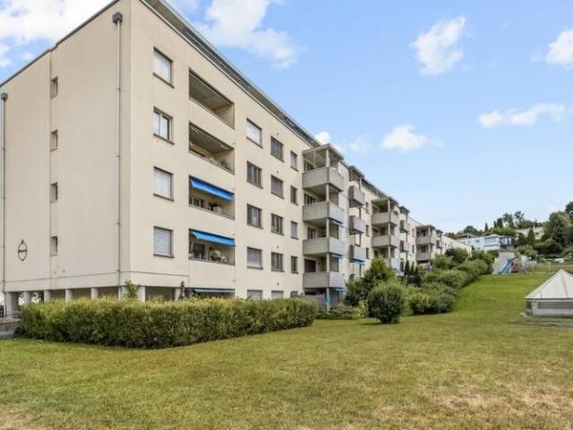 Attraktive 3.5 Zimmer Wohnung mit grosszügigem Balkon in Wittenbach