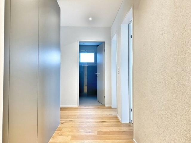 Attraktive 3.5 Zimmer Wohnung mit grosszügigem Wohnbereich und Sitz