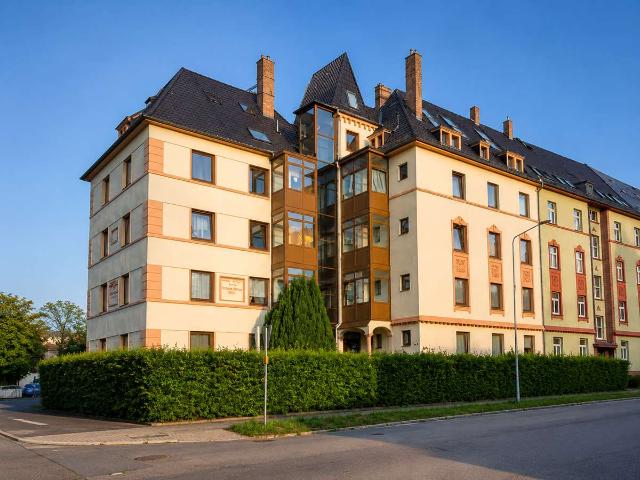 Attraktive 3 Raum Wohnung mit Wintergarten in ruhiger Lage