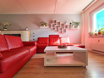 Attraktive 3 Raum Wohnung mit Balkon, Aufzug & wertiger Ausstattung zur Übernahme VHB