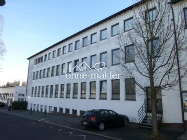 Attraktive 3 Zi. Wohnung KDB mit Balkon zu vermieten