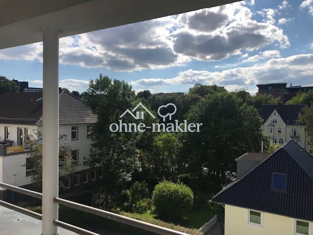 Attraktive 3 Zi. Wohnung KDB mit Balkon zu vermieten