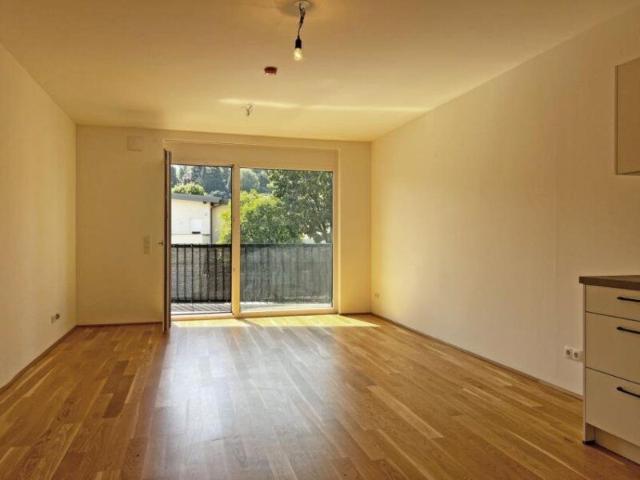 Attraktive 3 Zimmer Miete mit Balkon im Ortszentrum