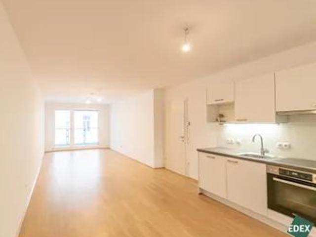 Attraktive 3 Zimmer Neubauwohnung mit Loggia nahe U3 Neubaugasse