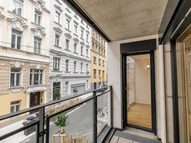 Attraktive 3 Zimmer Neubauwohnung mit Loggia nahe U3 Neubaugasse
