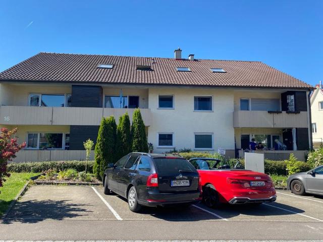 Attraktive 3 Zimmer Dachgeschosswohnung mit Balkon in Markgröning