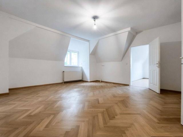Attraktive 3 Zimmer DG in Hietzing zu verkaufen ! Preisreduktion !