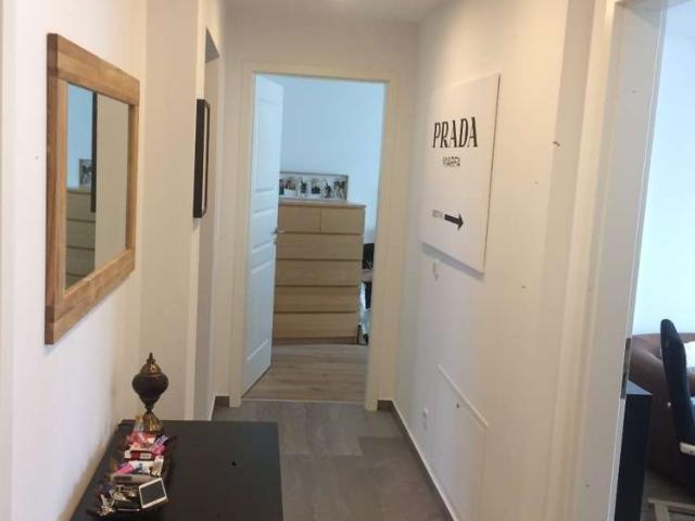 Attraktive 3 Zimmer DG Wohnung mit Aufzug, 2 Balkonen & Fußbodenheizung im Stadtfeld Ost