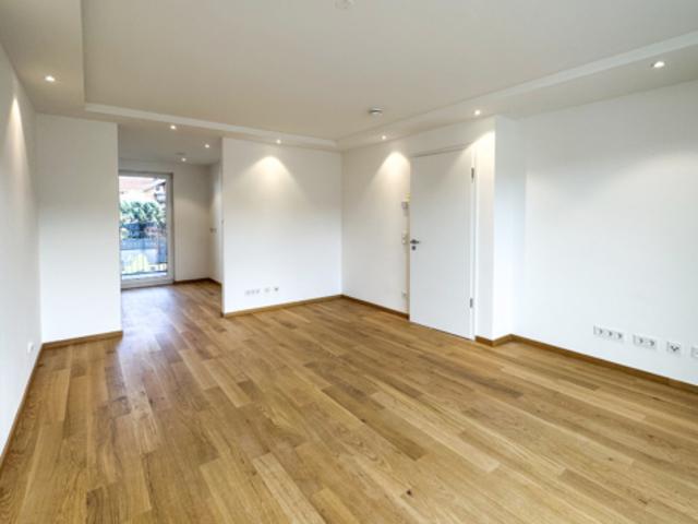 Attraktive 3 Zimmer Etagenwohnung 1.OG zu vermieten
