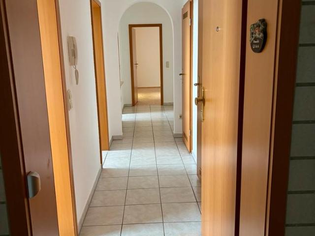 Attraktive 3 Zimmer Eigentumswohnung mit Balkon