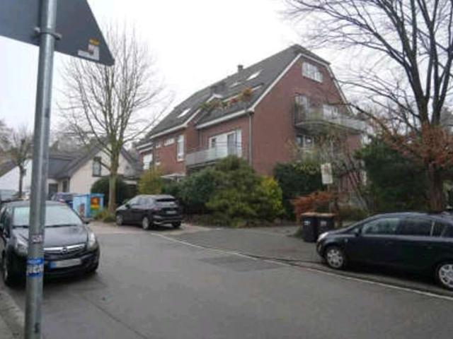 Attraktive 3 Zimmer Eigentumswohnung mit Balkon in gefragter Lage von 45359 Essen Schönebeck
