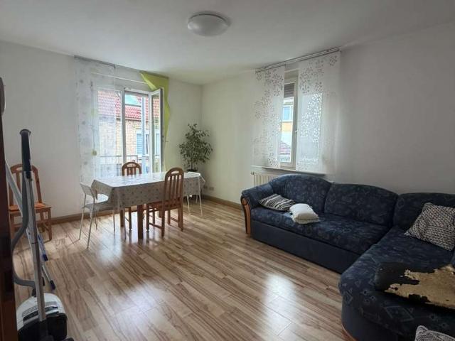 Attraktive 3 Zimmer Erdgeschosswohnung mit Balkon in Obertürkheim