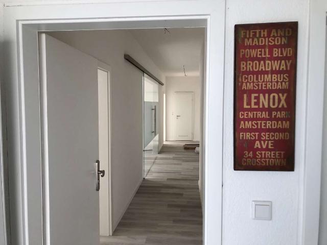Attraktive 3 Zimmer Erdgeschosswohnung mit Einbauküche in zentraler Lage