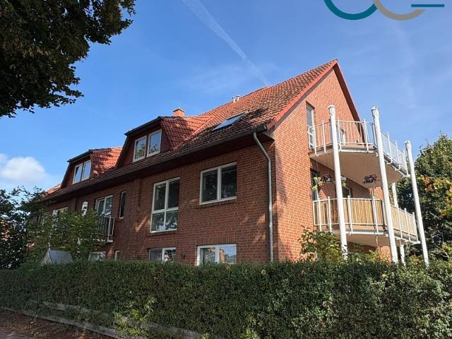 Attraktive 3 Zimmer Erdgeschosswohnung mit Terrasse und Stellplatz in Holtorf!