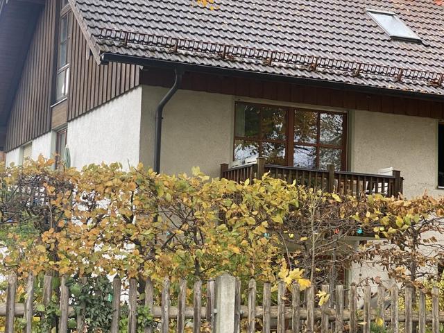 Attraktive 3 Zimmer Wohnung im exklusiven Villenviertel von Pullach Großhesselohe zu verkaufen!