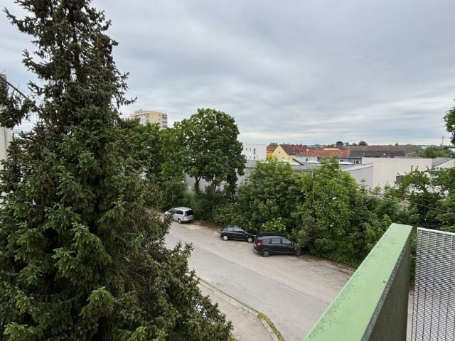 attraktive 3 zimmer wohnung in der bonellistraße in wels – viel platz, angenehmes wohnambiente und balkon zum entspannen! verfügbar ab 01.09.2026!