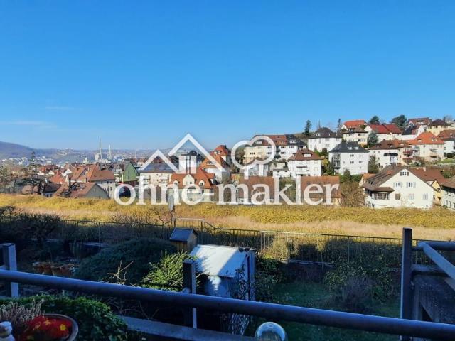 Attraktive 3 Zimmer Wohnung Provisionsfrei in fantastischer Aussichtslage auf Stuttgart