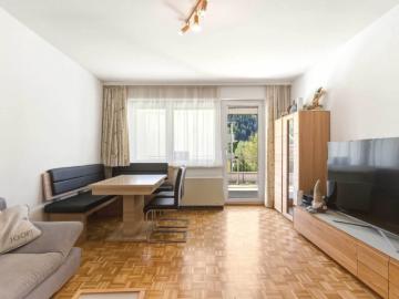 Attraktive 3 Zimmer Wohnung in Völs Südbalkon & optimale Raumaufteilung